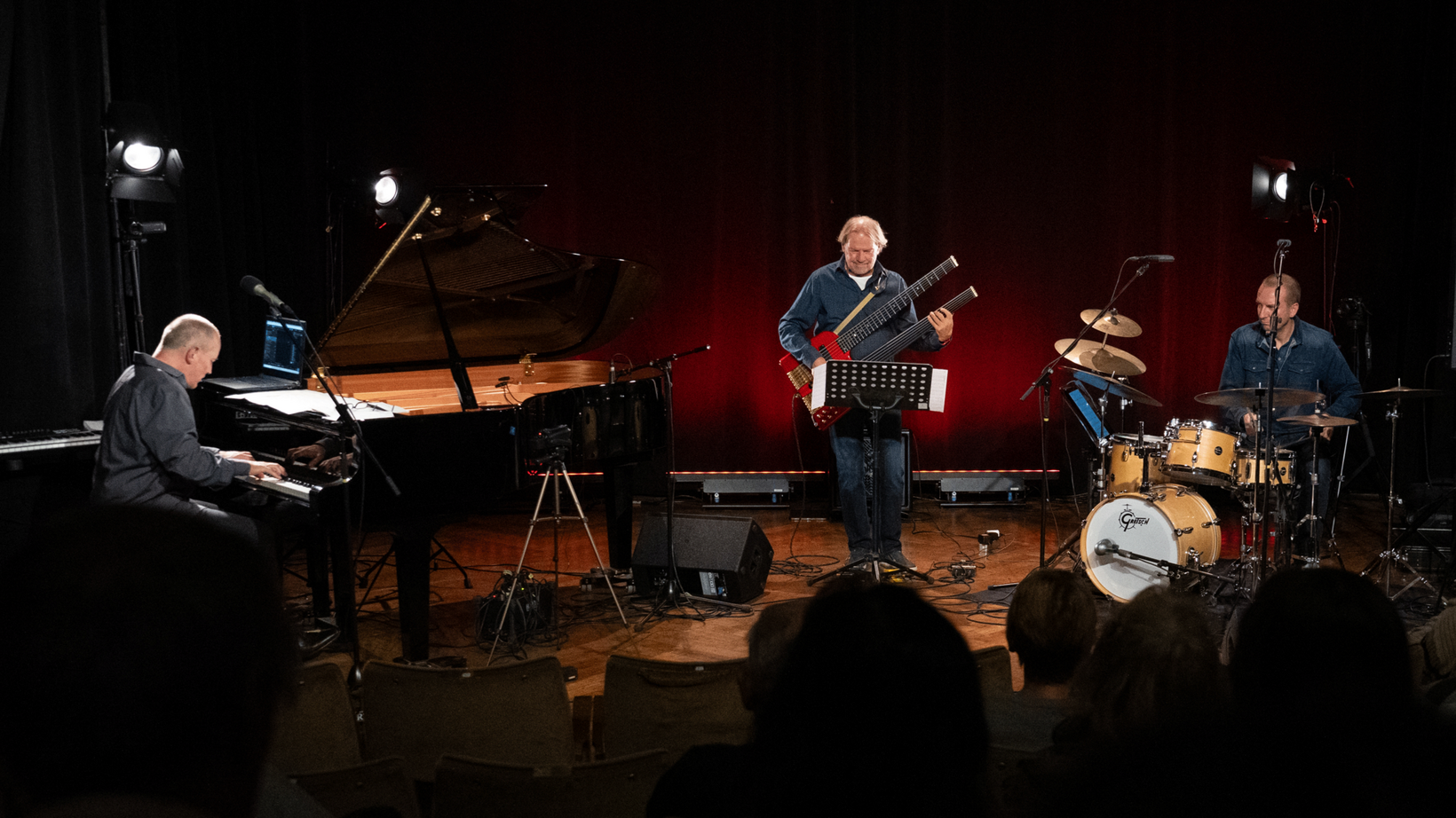 Das Trio Leistner, Weiser und Götze spielen Jazz 